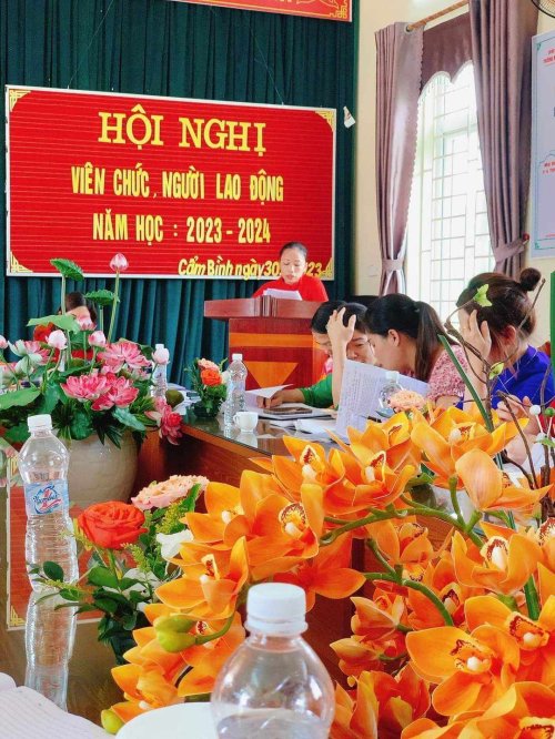 họi nghị.jpg